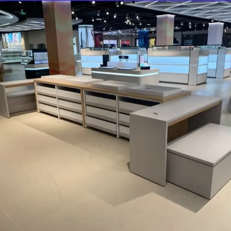 Best Quality Retail Store Disp - огляд і ціна Phone Accessories Shop Design